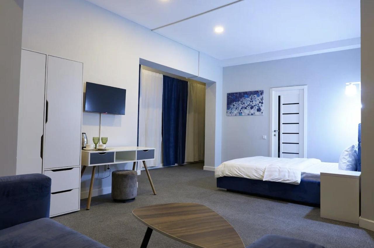 Montana Hotel Алматы Экстерьер фото