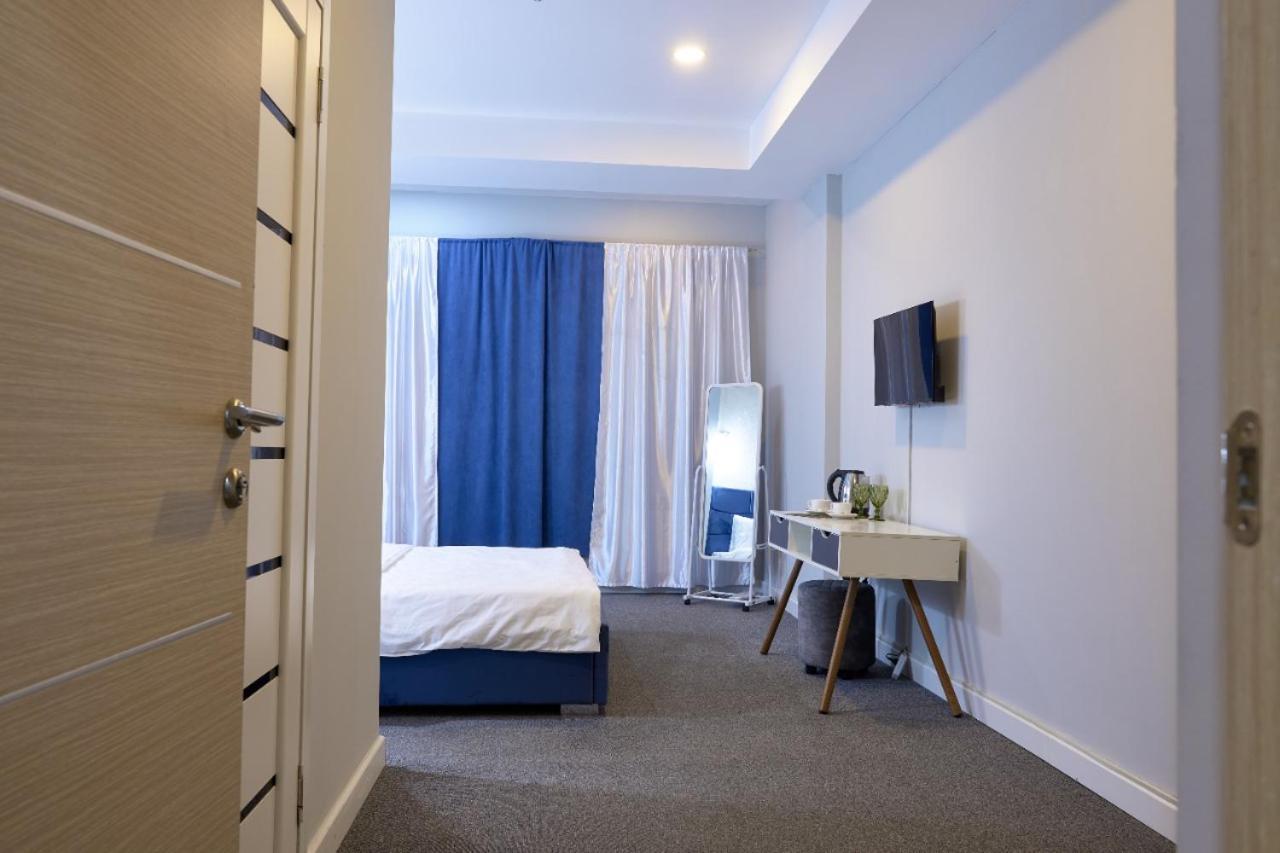 Montana Hotel Алматы Экстерьер фото